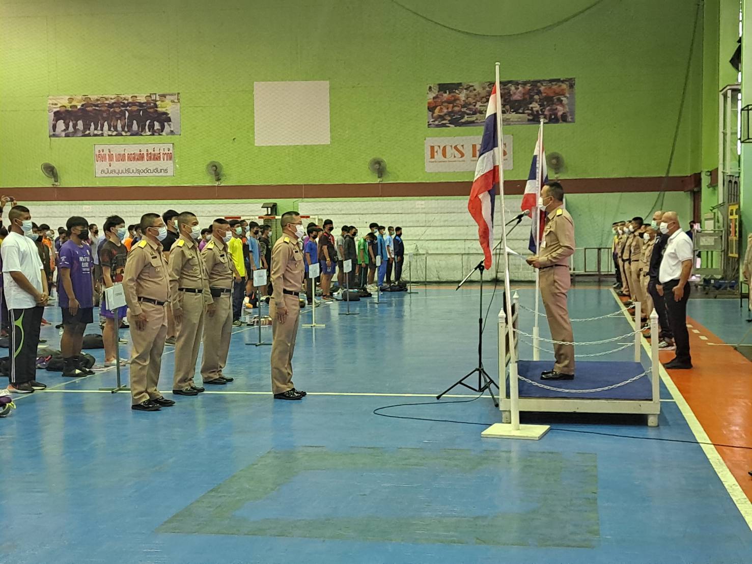 พล.ร.อ.วศินสรรพ์ จันทวรินทร์ ประธานกรรมการสวัสดิการกีฬา ทร. ได้กล่าวให้การต้อนรับบุคคลพลเรือนที่สมัครเข้ารับการทดสอบความสามารถด้านกีฬาเข้าเป็น นรจ.